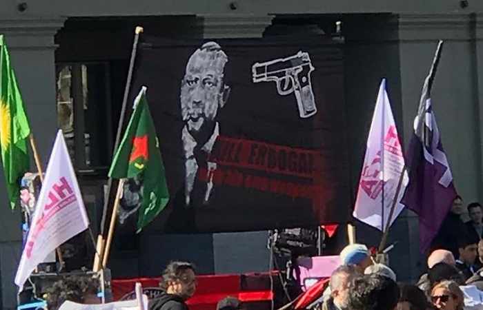 Turquie: Le Parquet d'Istanbul ouvre une enquête sur l'affiche "Kill Erdogan"