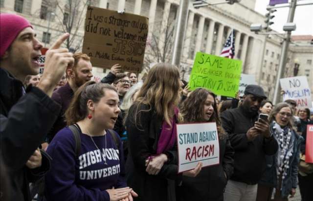 Etats-Unis: Manifestation contre le nouveau décret de Trump sur l’immigration