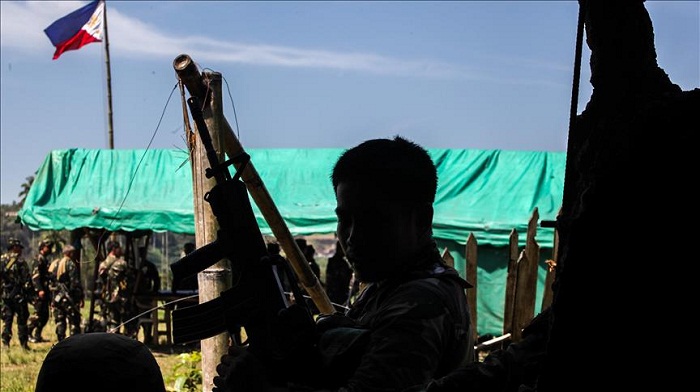 -10 Indonesians abducted from boat in south