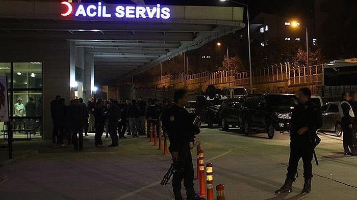 Five security personnel martyred in SE Turkey attacks