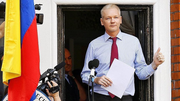 WikiLeaks founder supports Britain leaving EU