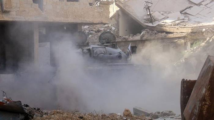 Daech mène des contre-attaques et contrôle plusieurs quartiers de Raqqa