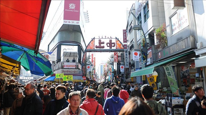 Japan`s population falls 1 million in five years