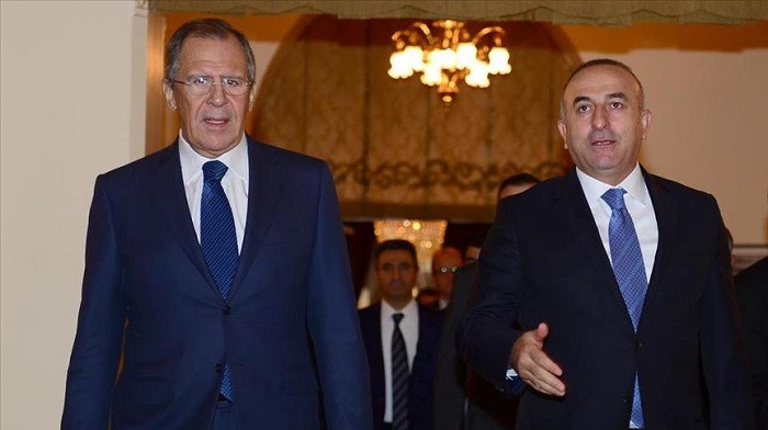 Les ministres des Affaires étrangères russe et turc se réunissent à Sotchi