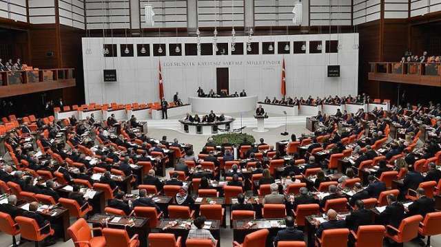 Turkish parliament approves 2016 administration budget