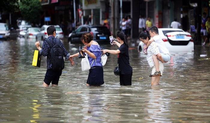 Evacúan a más de 144.000 personas en China por el tifón María