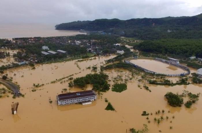 Le bilan du cyclone tropical monte à 41 morts