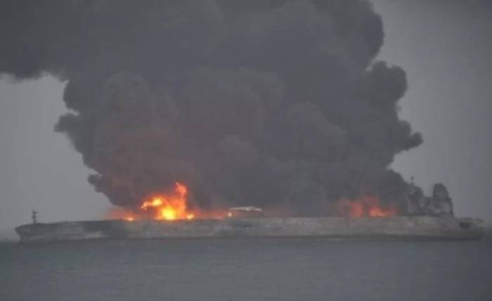 32 disparus après une collision en mer