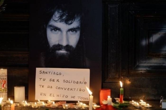Argentins dans la rue après la mort d'un militant