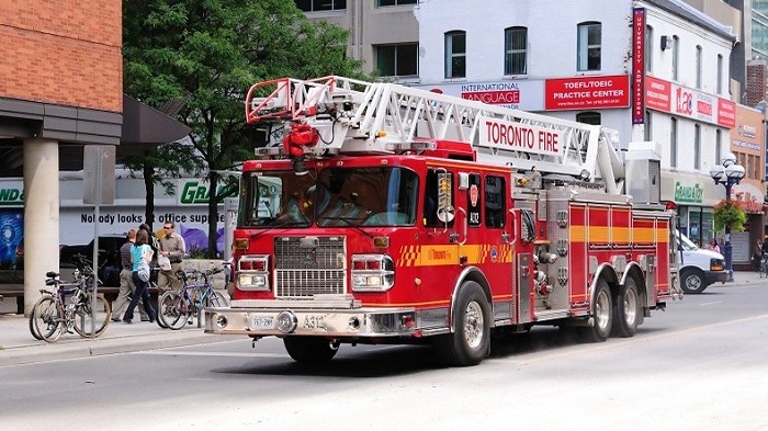 Toronto: 3 morts et quinze blessés dans l`incendie d`une maison de retraite