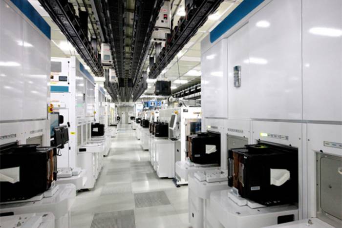 Toshiba lancera en février le chantier d'une nouvelle usine mémoires au Japon