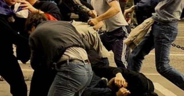 Bərdədə toyda kütləvi dava, 4 nəfər yaralandı