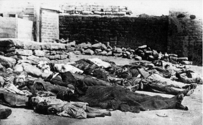 Traición y atrocidades armenias