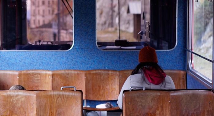 Inauguran transporte público rosado para mujeres en Turquía 