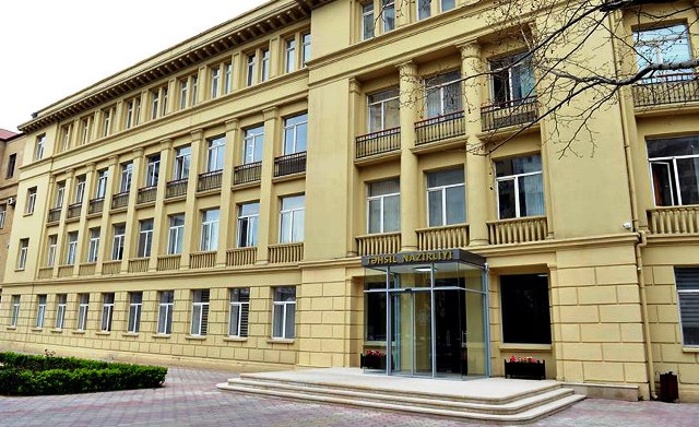 Nazirlik işçi axtarır