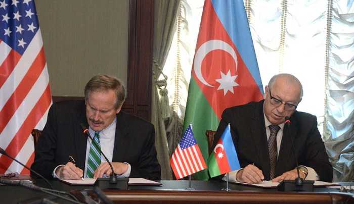 Azerbaijan, US sign Open Skies Agreement