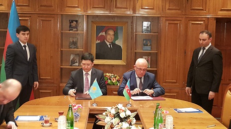 Azerbaijani, Kazakh customs committees sign engagement plan 