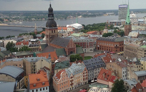 Riga summit supports strengthening EU