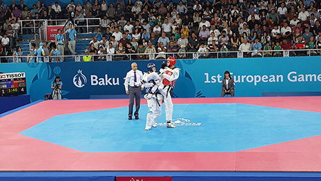 World taekwondo champion from Azerbaijan advances to finals 