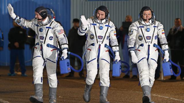 Trois spationautes en route pour la station spatiale internationale