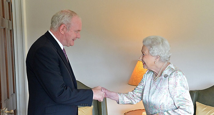 Nach-Brexit-Troubles: Queen meldet sich aus Nordirland zu Wort - VIDEO