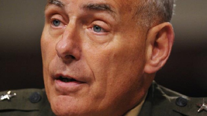 Trump confie le département de l`Intérieur à l`ex-général Kelly