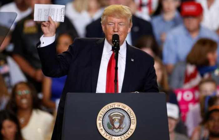 Trump says China could have hacked Democratic emails