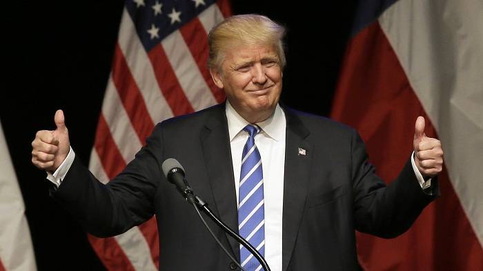 Trump nie avoir demandé au FBI d'abandonner l'enquête sur Flynn