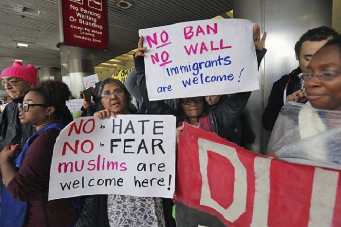 Thousands of academics sign letter opposing Trump`s travel ban
