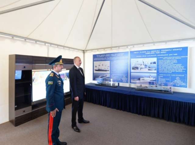 President Aliyev examines newly built Tufan type border guard ship - PHOTOS