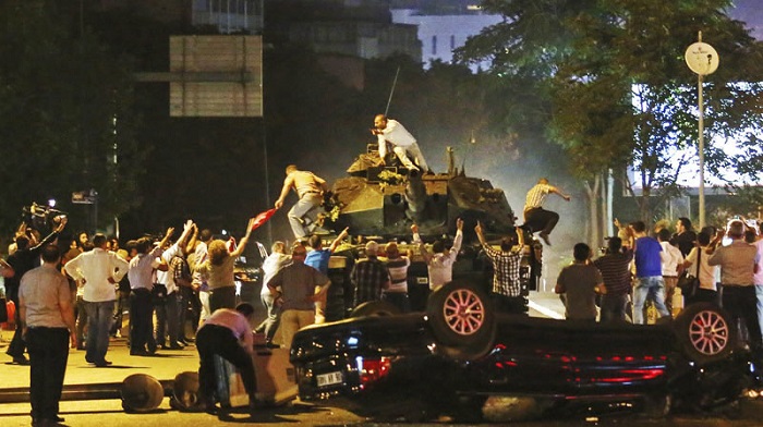 US general changes position on military coup attempt in Turkey