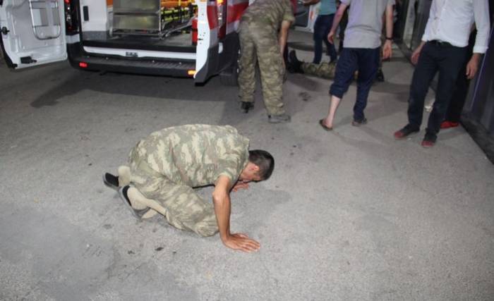 Übelkeit und Erbrechen:  Über 700 türkische Soldaten ins Krankenhaus eingeliefert