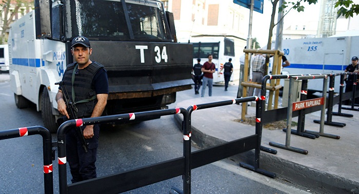 29 partisans de Daech arrêtés dans une banlieue d`Istanbul