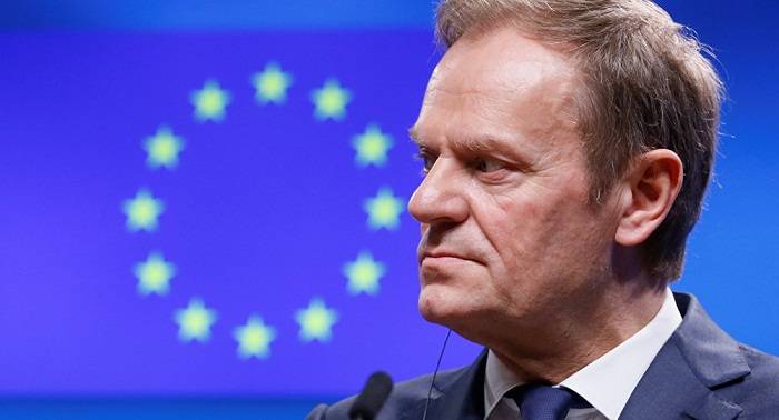 Tusk pide a Trump que no empeore el clima atmosférico y político
