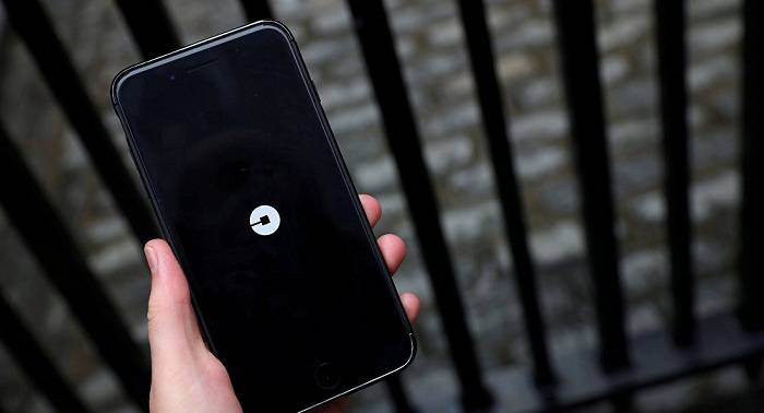 Uber despide a dos empleados por escándalo de robo de datos de clientes