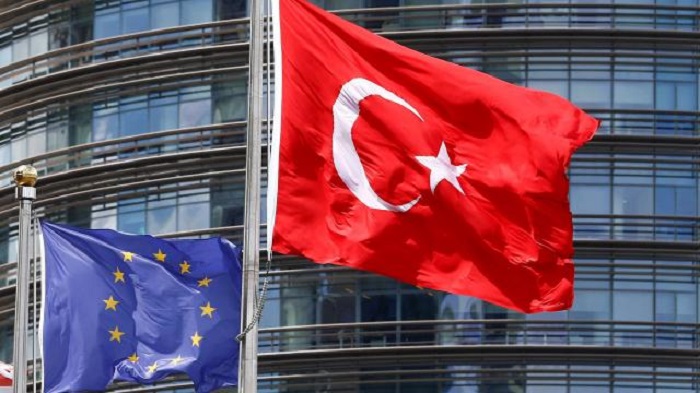 Le Parlement européen veut geler l`adhésion de la Turquie à l`UE