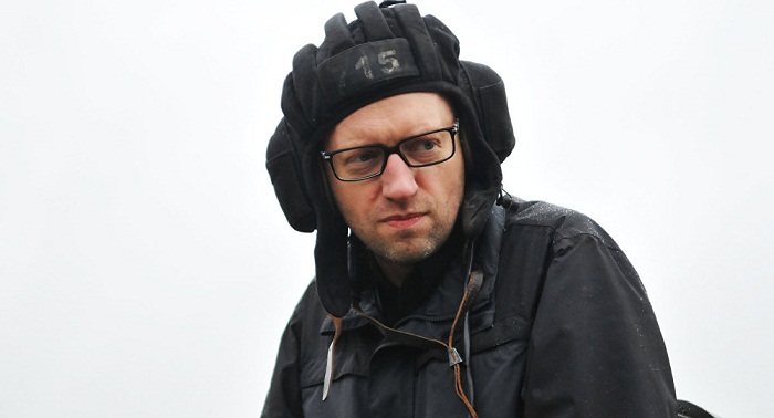 Ukraine`s Yatsenyuk Manipulates Paris Tragedy to Attack Russia 