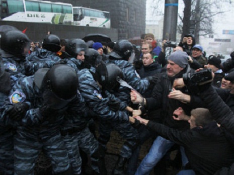 Ukrayna DİN: 100 milis xəsarət alıb 