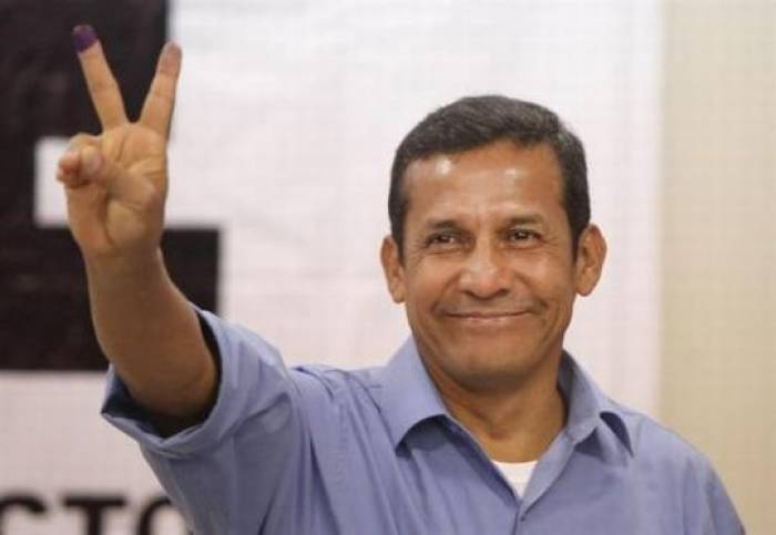 Pérou: Un ex-président placé en détention