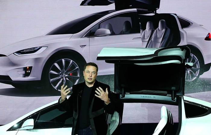 Tesla: Mehr Umsatz aber überraschend großer Verlust