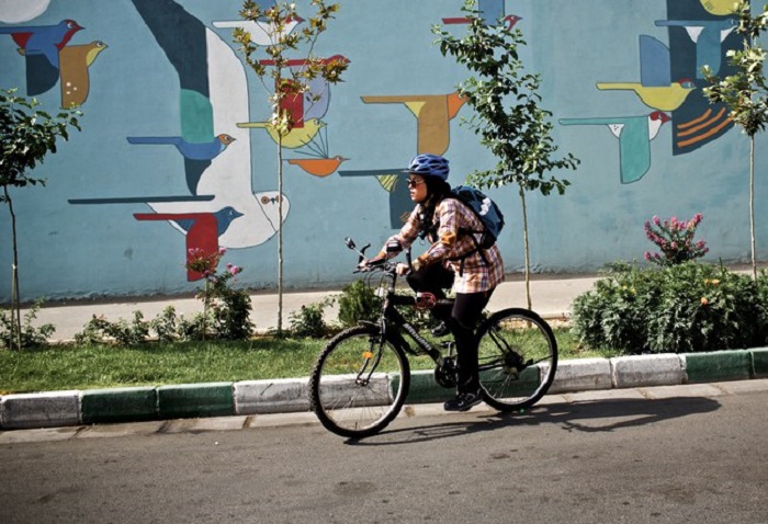 En Iran, un groupe de femmes arrêté pour avoir fait du vélo