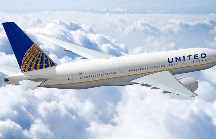United Airlines to refund tickets for all passengers on infamous flight