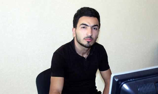 Daha iki cəbhəçi Razi Nurullayevi dəstəklədi