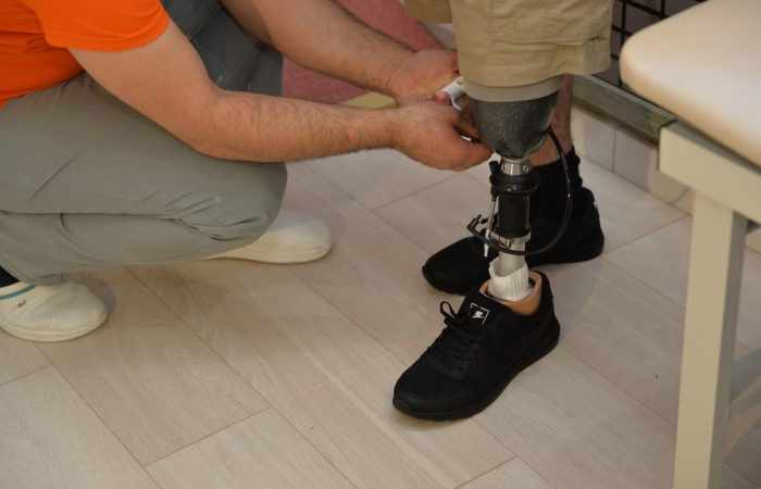 Azerbaijani soldiers wounded in April battles provided with artificial limbs on initiative of First VP Mehriban Aliyeva 