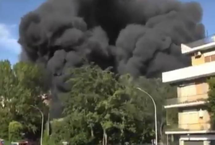 Rome: Incendie à proximité du Vatican
