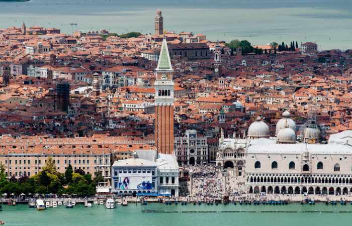 Venise: trois terroristes présumés arrêtés