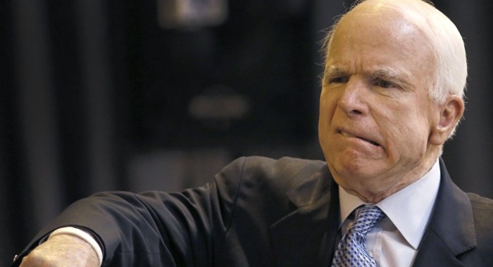 McCain: La resolución de la ONU sobre colonias judías es una vergüenza 