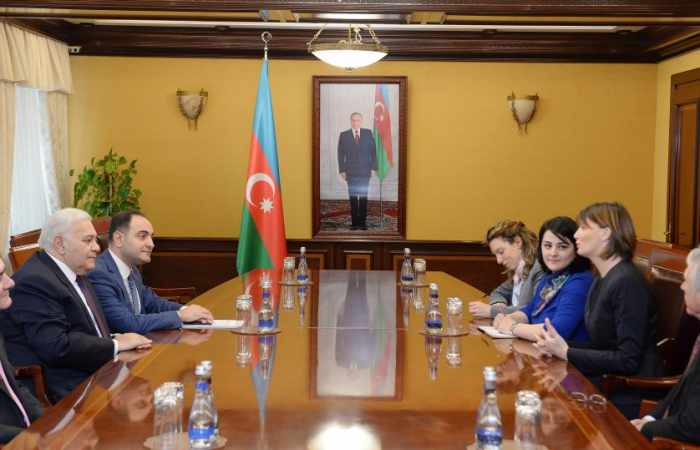 Vice-Chair of Group of European People's Party visits Azerbaijan`s parliament
