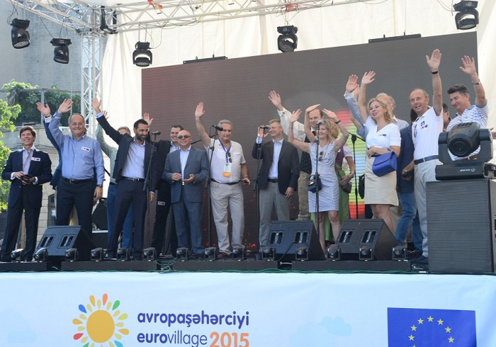 In Baku  „EuroVillage 2015“ stattgefunden
