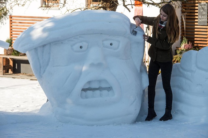 Eisiger Donald Trump in der Oberpfalz